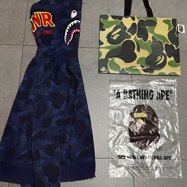 새상품급) 베이프 청계 샤크 후드집업 