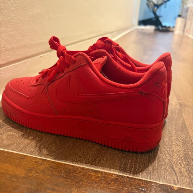 나이키 에어포스 트리플 레드 250