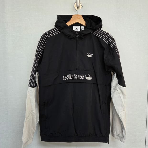 아디다스 아노락바람막이