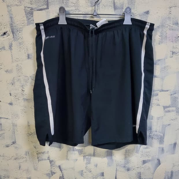 나이키 드라이핏 스우시 트레이닝 반바지 블랙 2XL