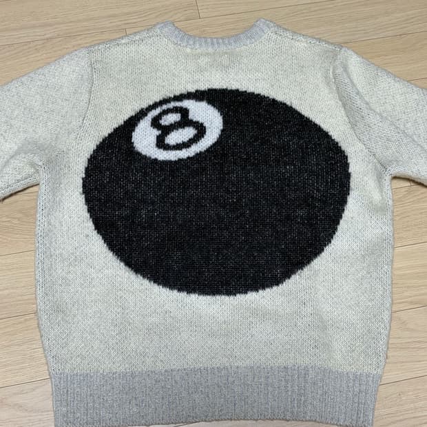 [M]스투시 8볼 니트