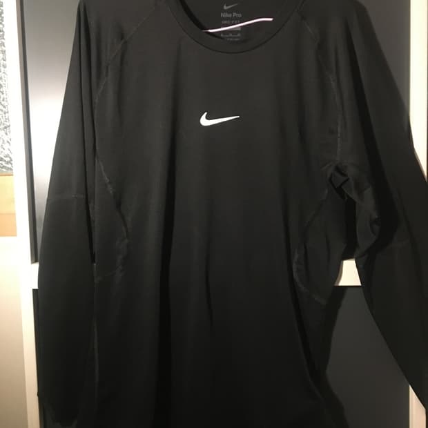 나이키 드라이핏 롱슬리브 