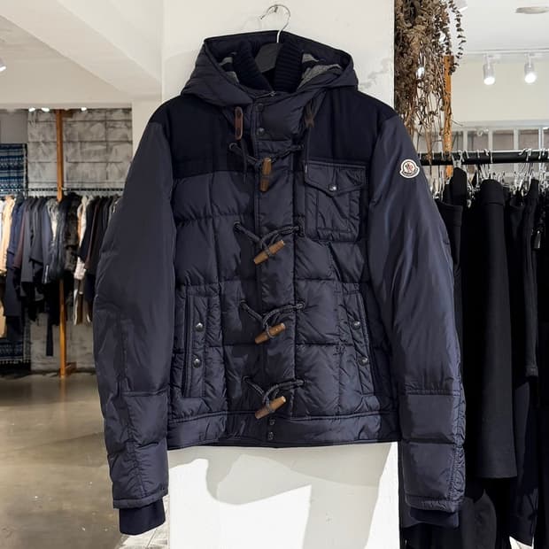 몽클레어 네이비 우먼스 버질 다운 패딩