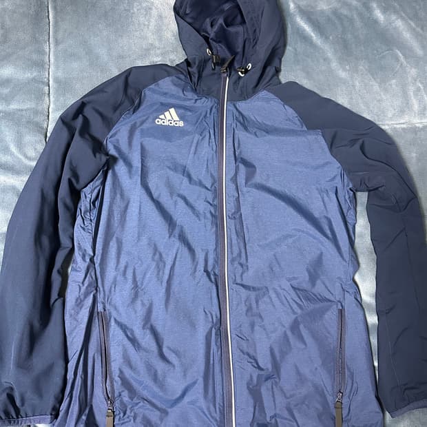 아디다스 바람막이 