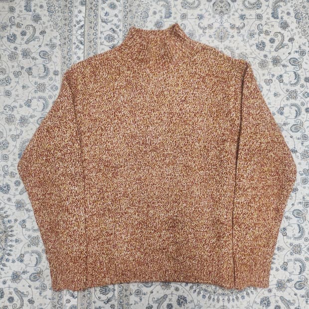 유니클로 X jw앤더슨 모크넥 니트 L