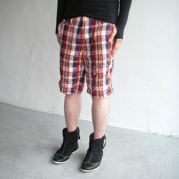 꼼데가르송 옴므 블리치 체크 쇼츠