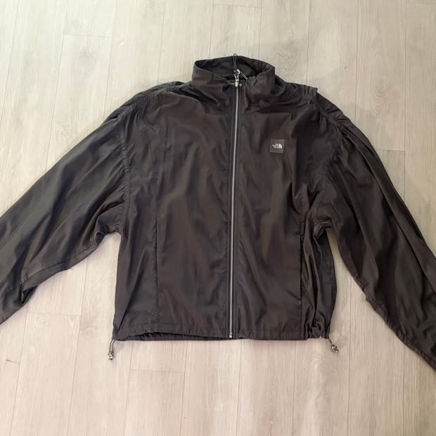 노스페이스 화이트라벨 바람막이