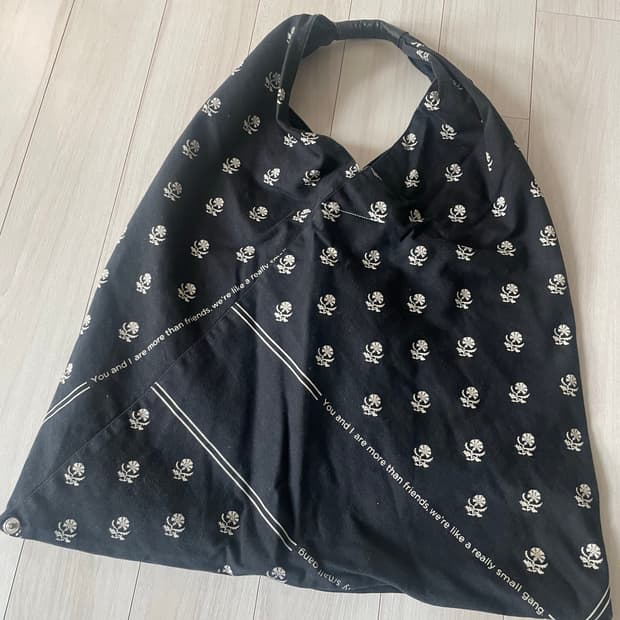 MM6 트라이앵글백