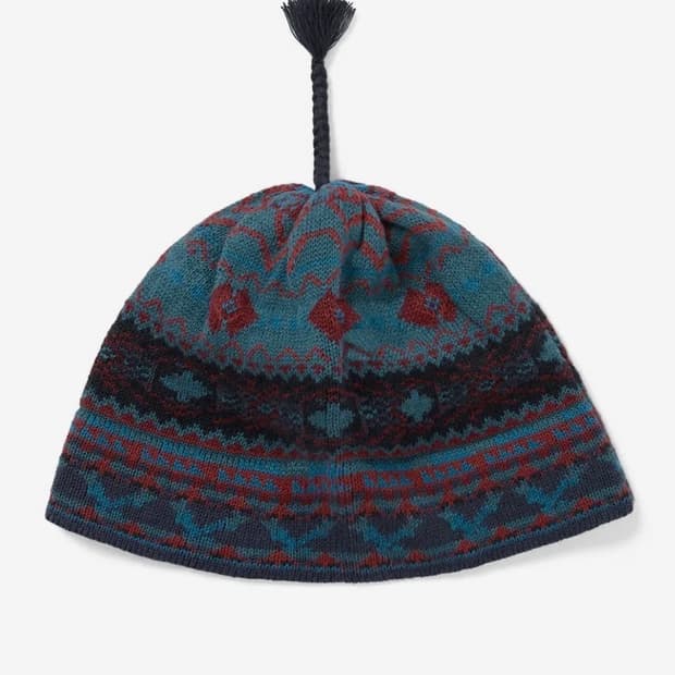 (삽니다) 디스이즈네버댓 테슬 비니 (Tassel Beanie)