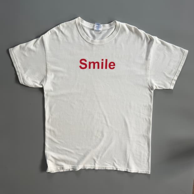 00s smile 빈티지 스마일 티셔츠