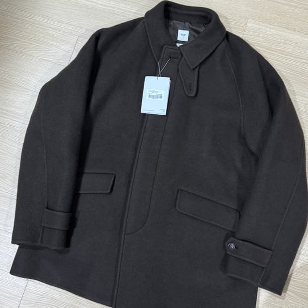 [2] 어나더오피스 25FW 보이저 하프 발마칸 코트