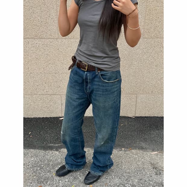 Vintage Levi’s 00s pants