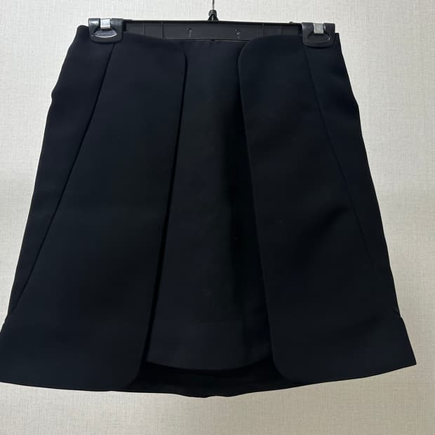 자라 BASIC 검정 플리츠 스커트