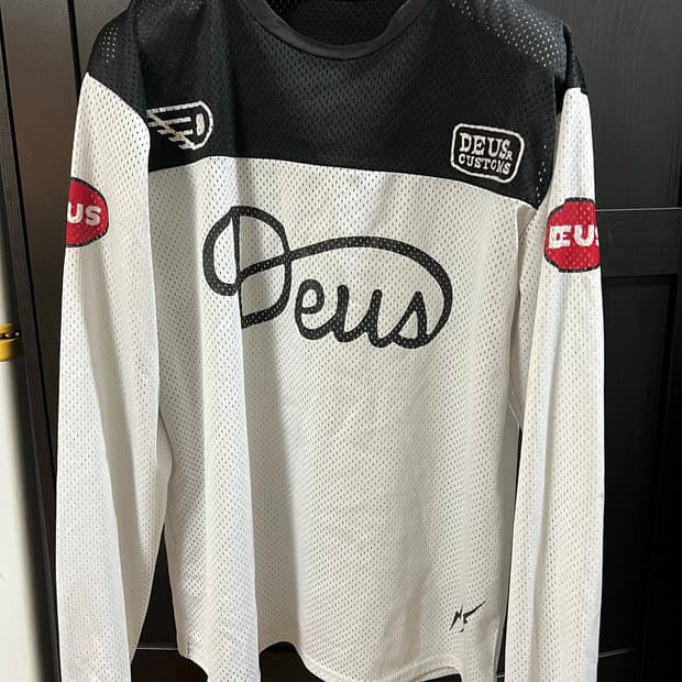 데우스 엑스 마키나 모토져지 L