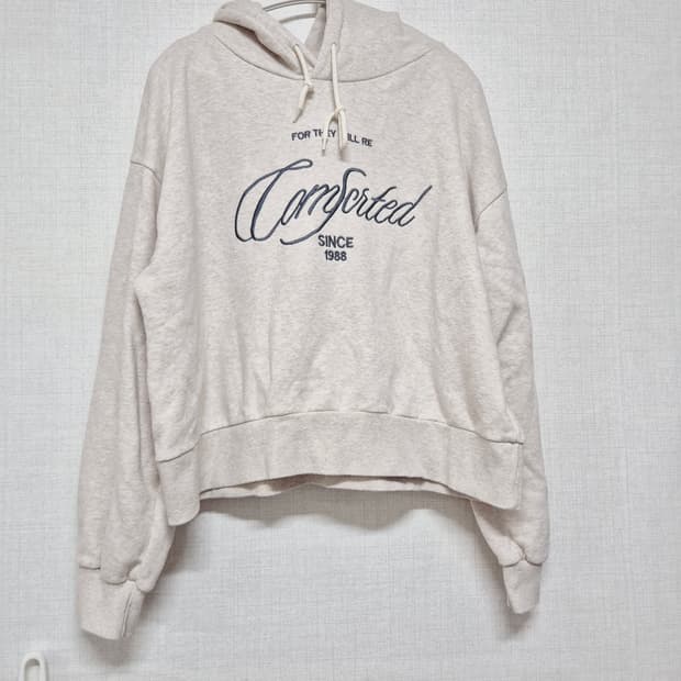 아이보리 Comferted 크롭 후드티