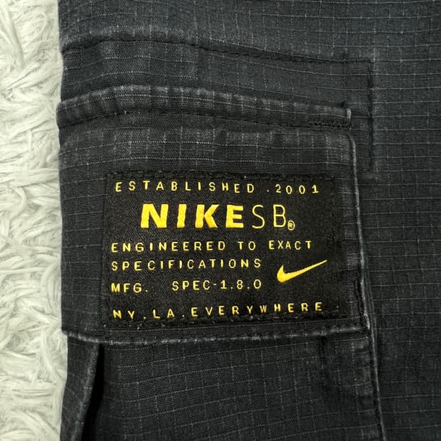 나이키 SB 플렉스 FTM 카고 XXL (36)