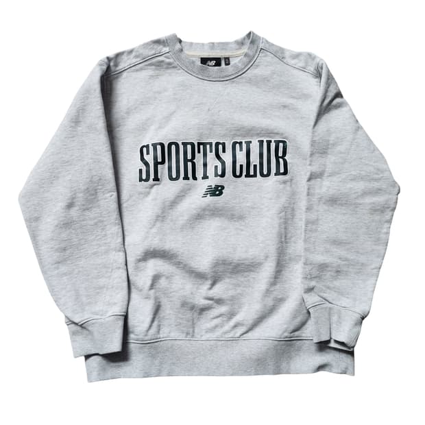 뉴발란스 맨투맨