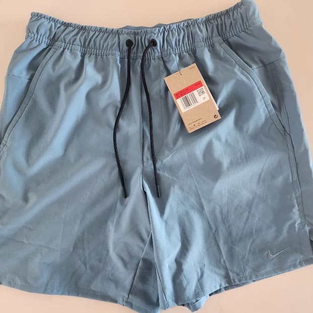 나이키 / 드라이핏7인치 언라인드 버서타일 쇼츠 /L