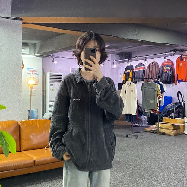 예스아이씨 자수로고 그런지 패턴 자켓 B5539
