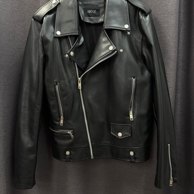 ODDOZ 블랙 레더 싱글 라이더 자켓
