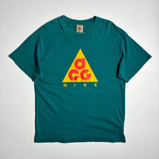 나이키 ACG 20SS 자이언트 로고 반팔 티셔츠 R1695