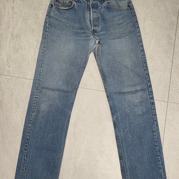 (32/34) Levis 90s USA 501 denim