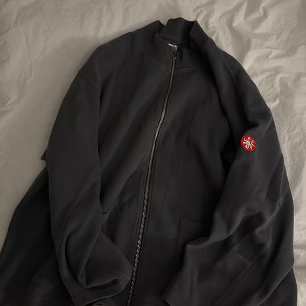 카브엠트 디비엘 니트집업