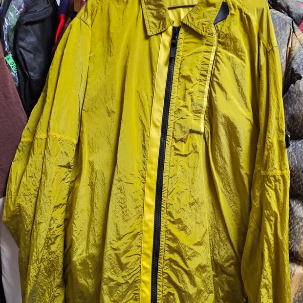 18fw 스톤아일랜드 나일론메탈 옐로우 3xl