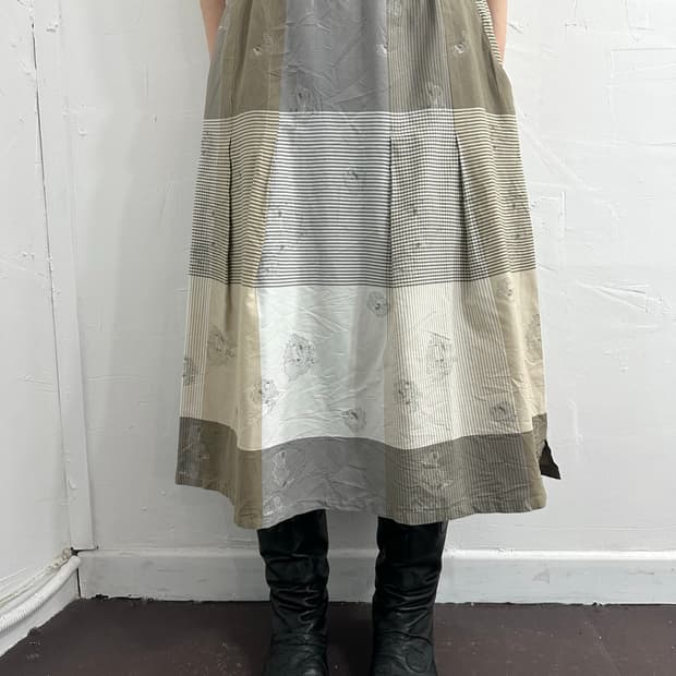 oriental check skirt