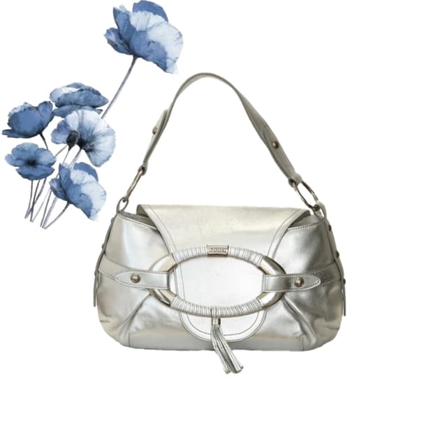 정품 토즈  실버  호보백