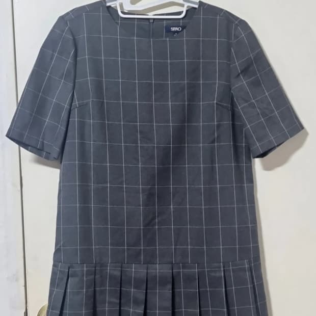 스파오 체크 페플럼 반팔 미니원피스 차콜 S