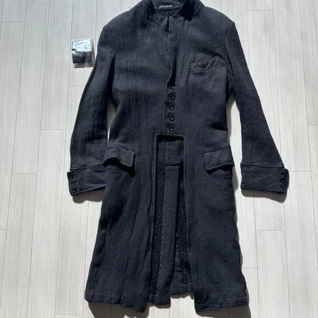 [3]요지야마모토 뿌르옴므 08ss 런웨이 피스 코트