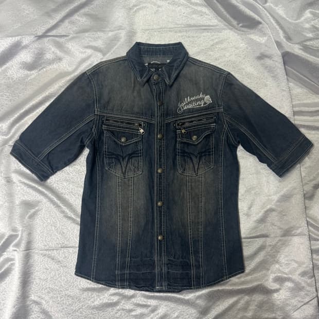 In the Attic 00s Mode denim jacket