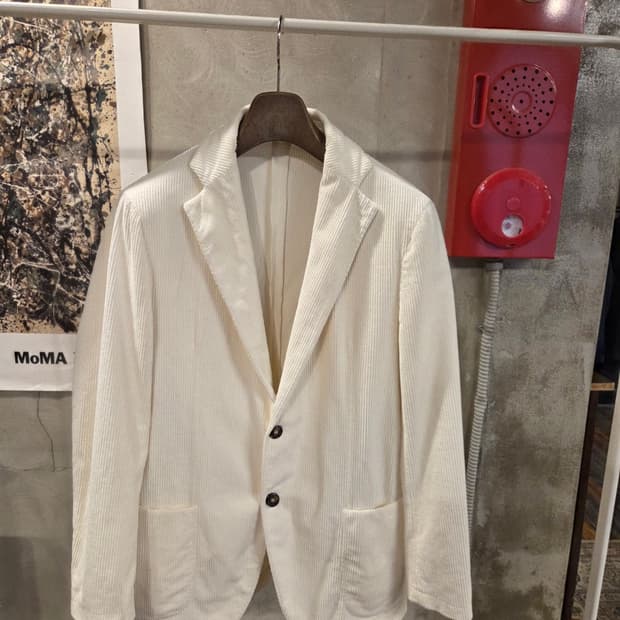 이탈리아 브랜드 바구타 코듀로이자켓 