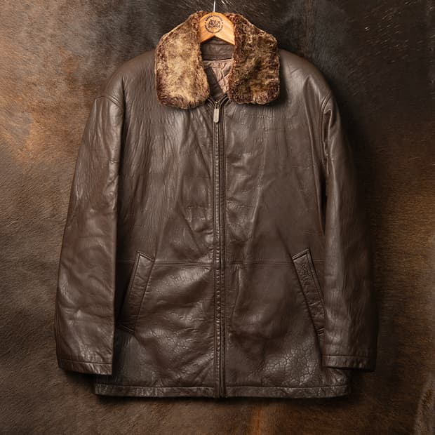 [107] 90s 입생로랑 쉽스킨 레더자켓 ESSES