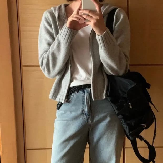 모아니 에떼 후디 가디건