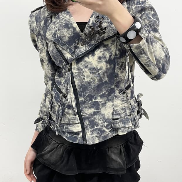 락시크 워싱 스터드 디테일 라이더자켓