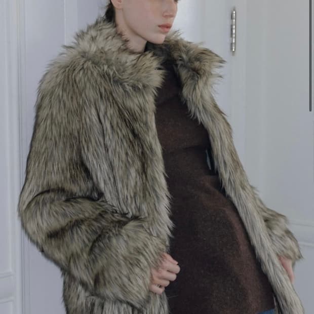 스튜디오테이블 퍼자켓