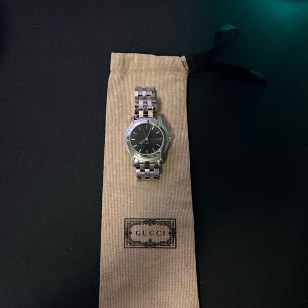 Gucci 시계