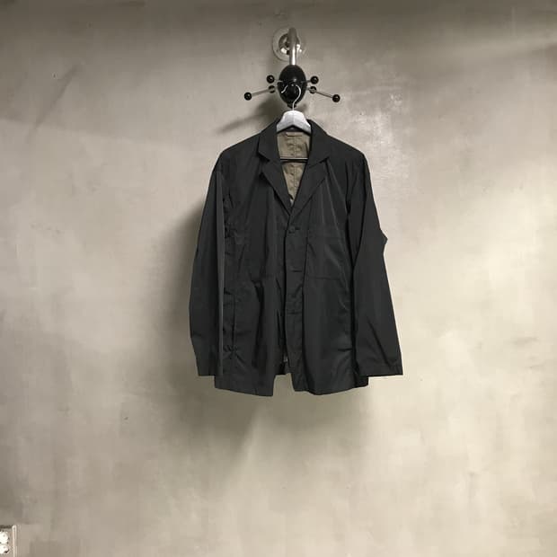 이세이 미야케 맨 블레이저 2