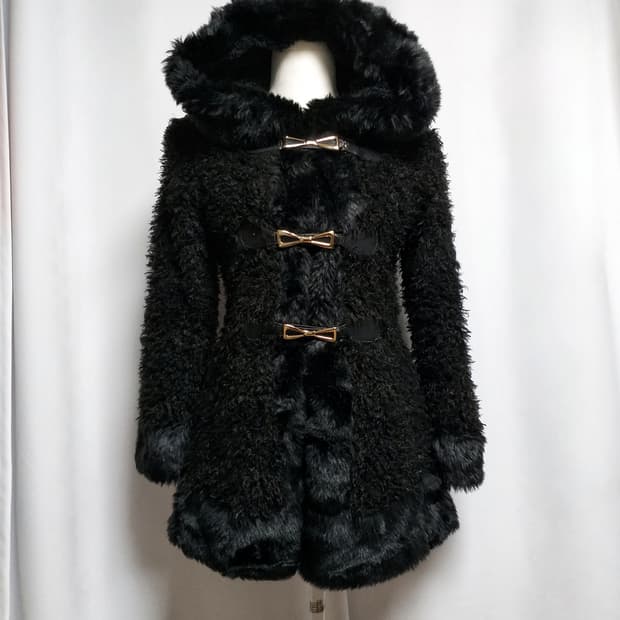 세실맥비 후드 퍼 코트 그런지페어리 긱시크 달천 대장 y2k 히메갸루펑크