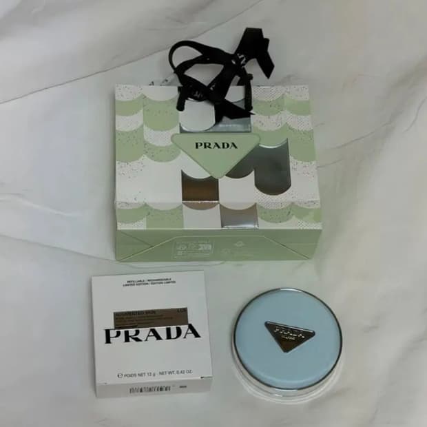 프라다 리빌 메쉬쿠션 블루 LC5