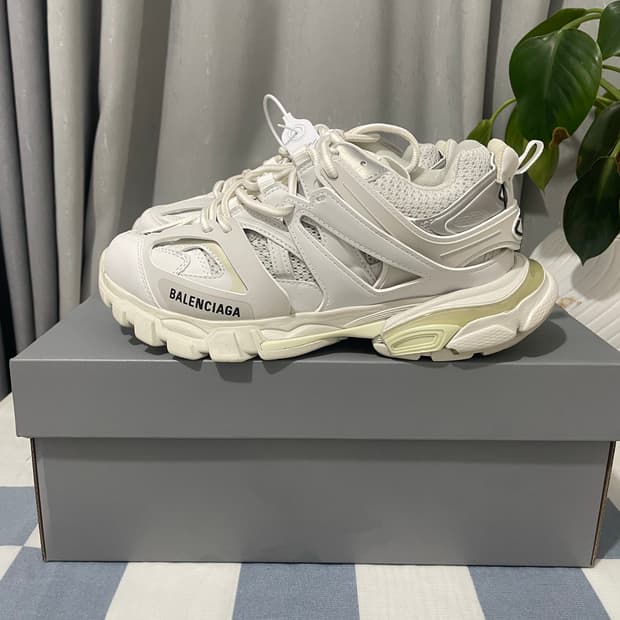 발렌시아가  Track 아빠 신발