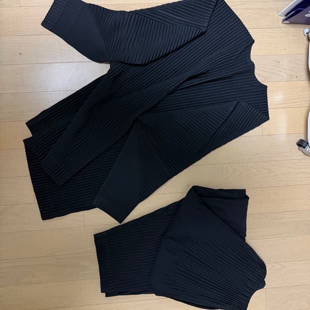 옴므 플리세 이세이 미야케(jf151) 셋업 상하의 세트 판매