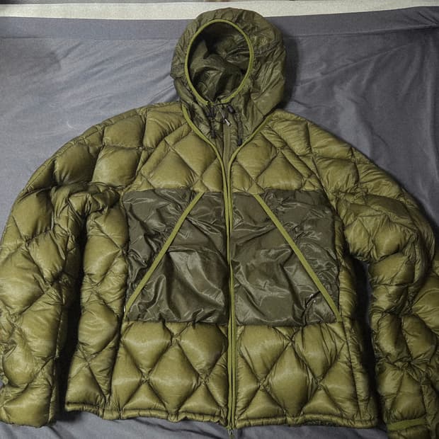 로아 라이트 다운 자켓 올리브 브랜치 L