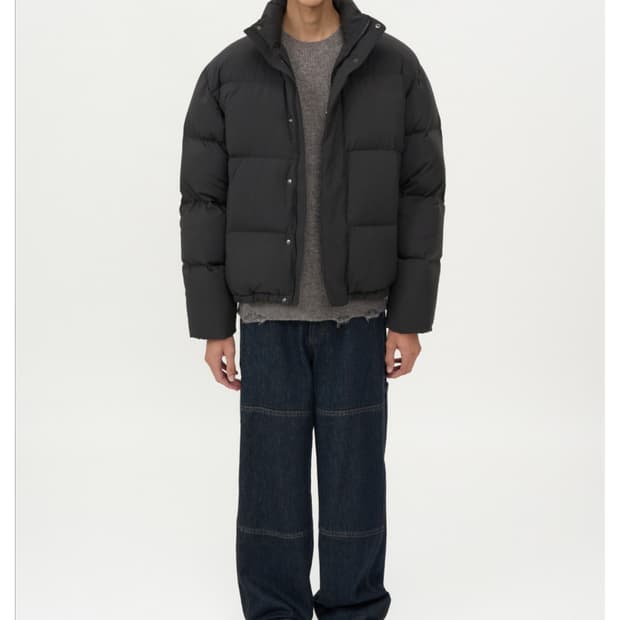 인사일런스 에센셜 다운 자켓 블랙