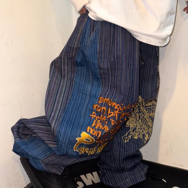 Hip-Hop Embroidery Stripe Denim Pants 