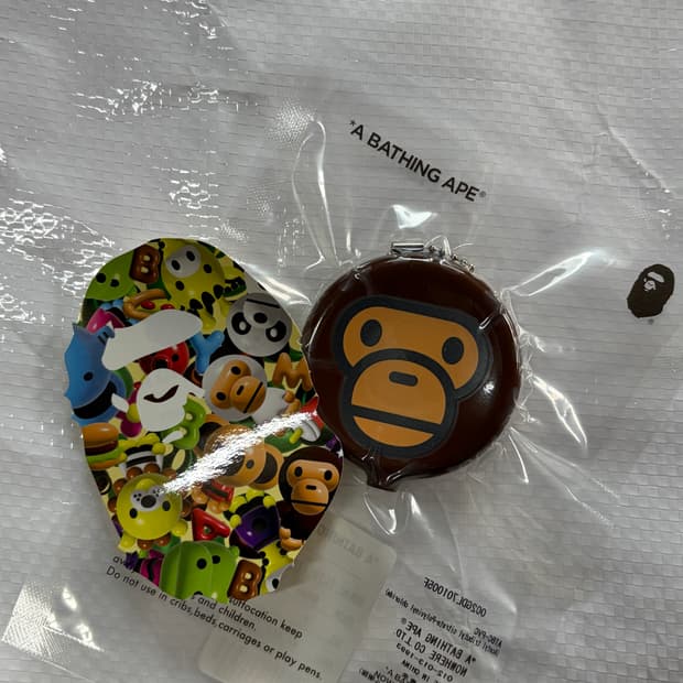 [국내배송/미개봉새상품] bape 베이프 마일로 코인케이스 키링