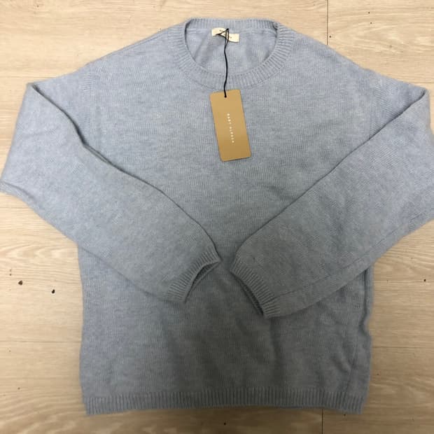 여성의류들 정리합니다