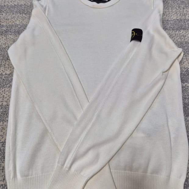 스톤아일랜드 니트 아이보리